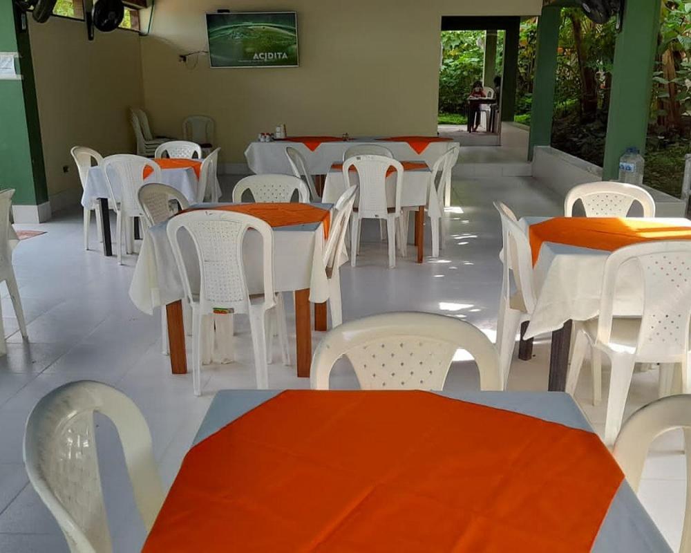 Wikungo Hotel Puerto Nariño 外观 照片