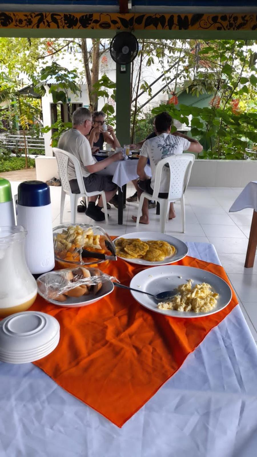 Wikungo Hotel Puerto Nariño 外观 照片
